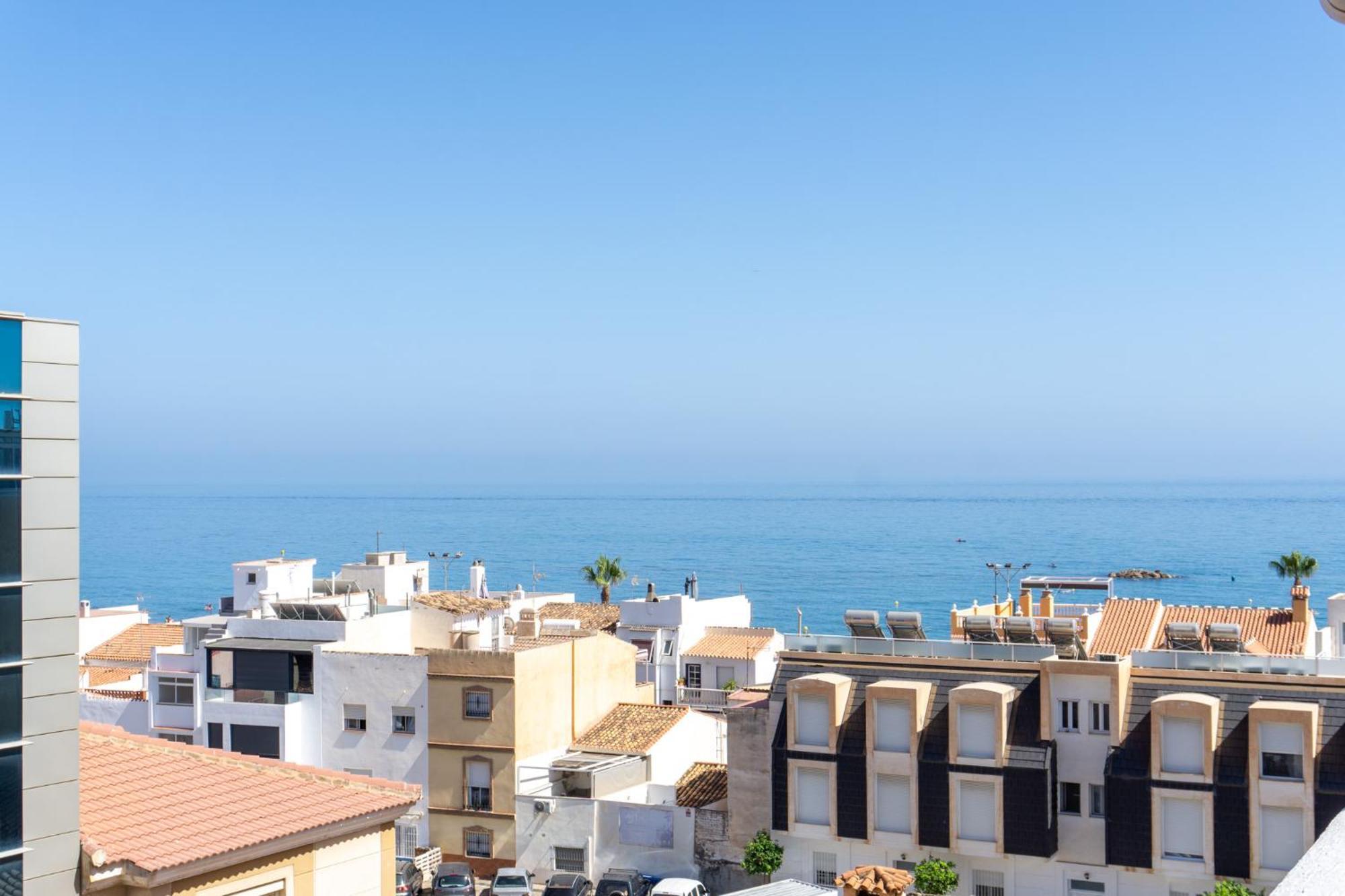 Apartamento Con Terraza En La Playa La Cala Del Moral エクステリア 写真
